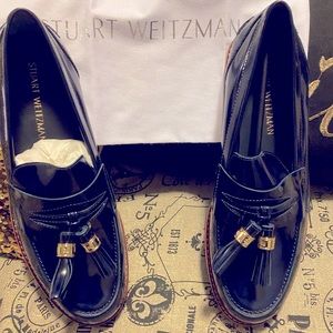 New Stuart Weitzman Manila Navy Mirror loafers, size 10.5 M.